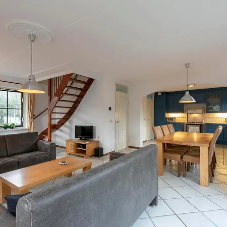 Holiday home De Buitenplaats 97 Callantsoog