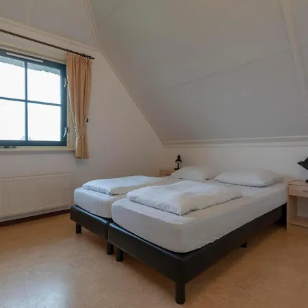 Holiday home De Buitenplaats 97 Callantsoog