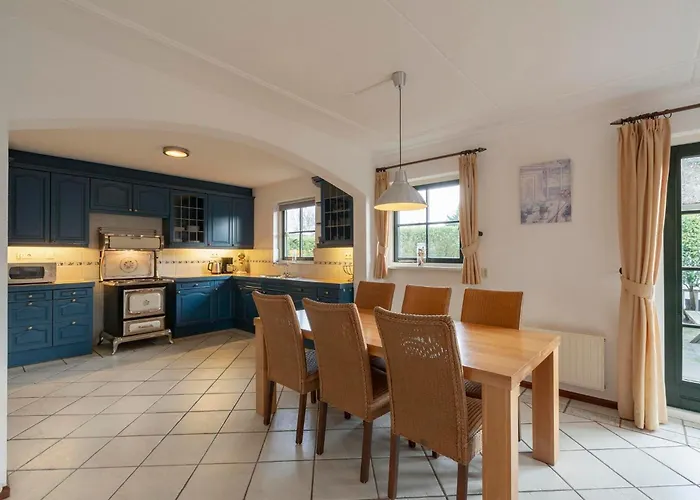 De Buitenplaats 97 *