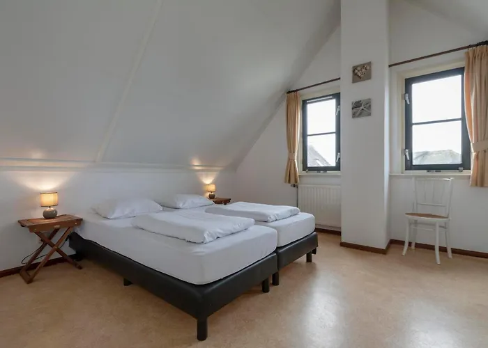 Holiday home De Buitenplaats 97 Callantsoog