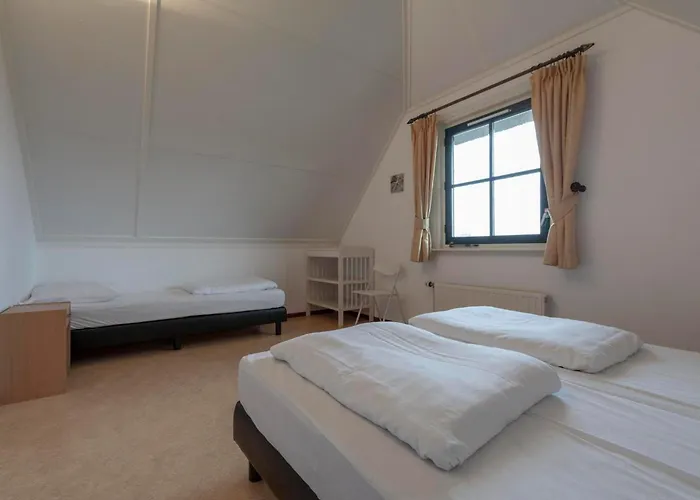 Holiday home De Buitenplaats 97